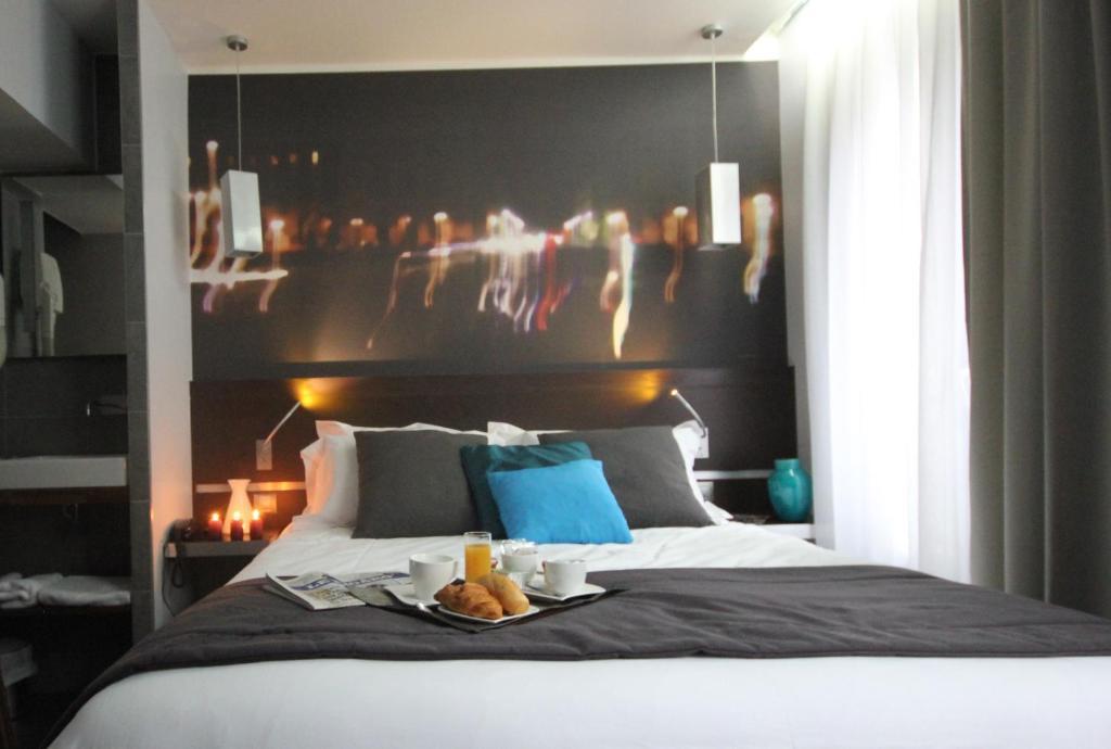 Hotel Lumieres Montmartre