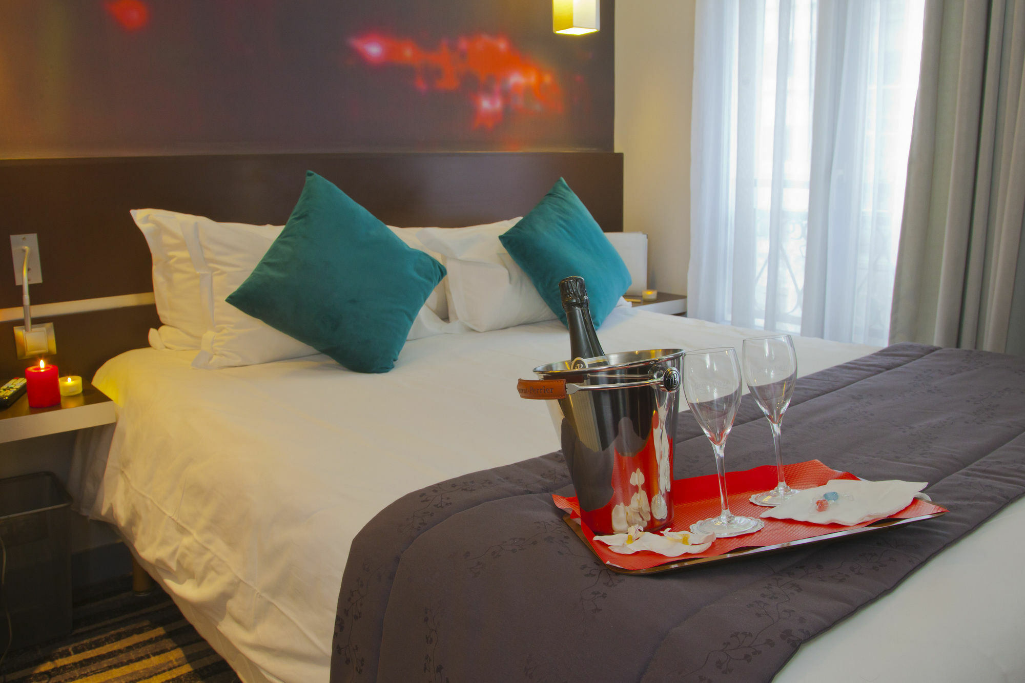 Hotel Lumieres Montmartre 3*